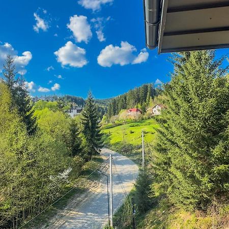 Lion Hotel Bukovel Exterior foto